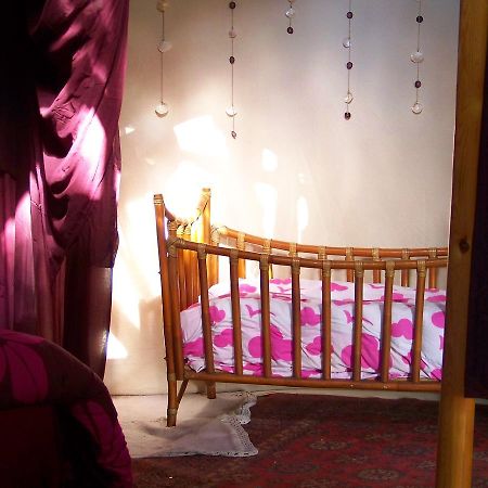 La Boutique De Laurence Bed & Breakfast Segrie-Fontaine Exterior photo